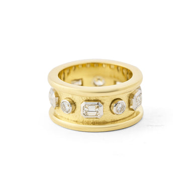 Bezel Set Diamond Band sz 6.75