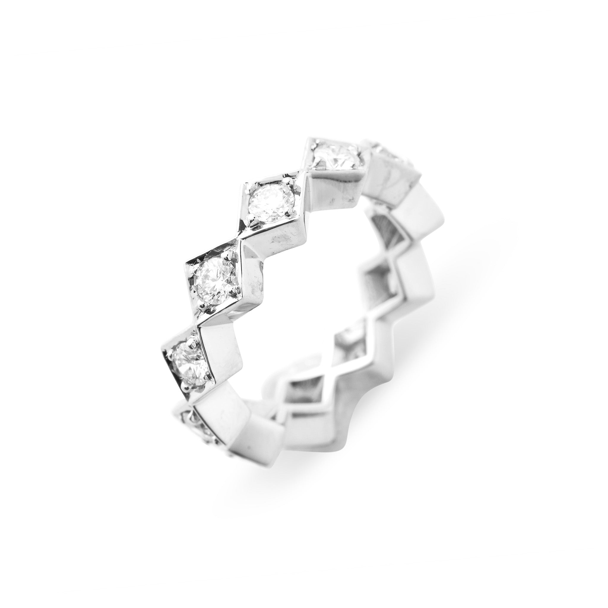 Ultra Romeo Diamond Band