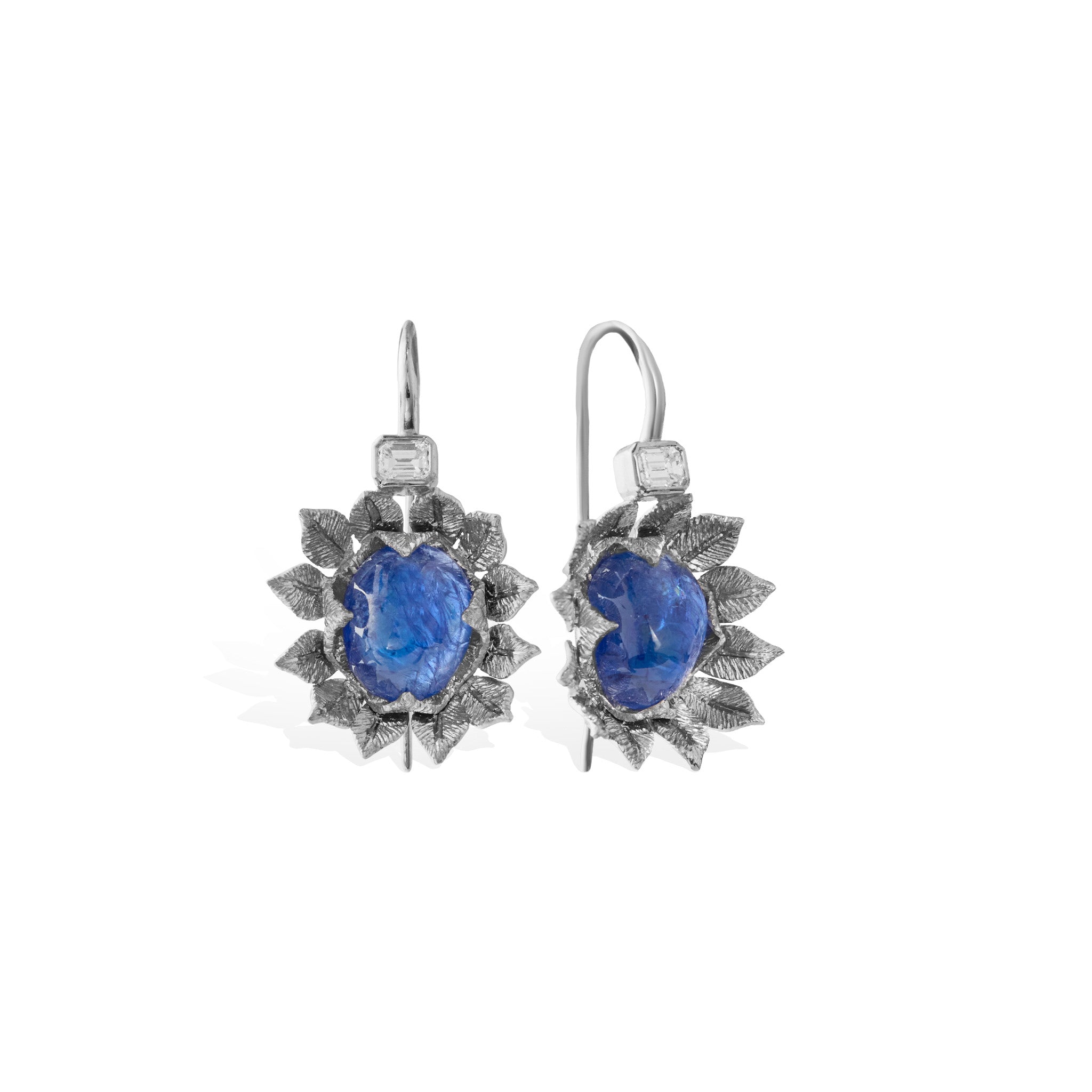 Sapphire Lotus Pods